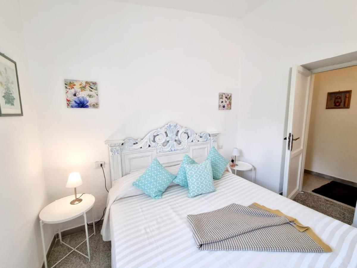 Stazzo San Teodoro L'Olivastro Piscina Condivisa Apartment Exterior foto